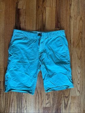 Quiksilver Men's Turquoise Flat-Front Shorts